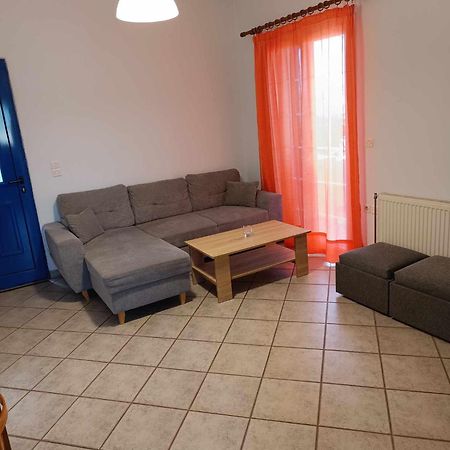 Athina Rooms Karvounades Luaran gambar